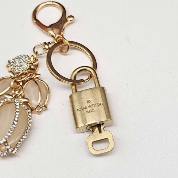 100% Auth Louis Vuitton Lock & Key with unbranded Bagcharm, Keycharm, Keychain - Picture 6 of 7